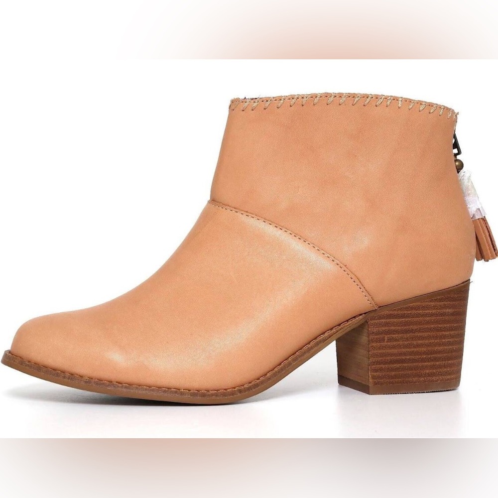Toms Sand Leila Ankle Booties 6.5